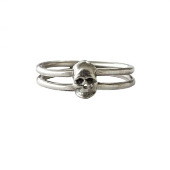 One Skull Ring