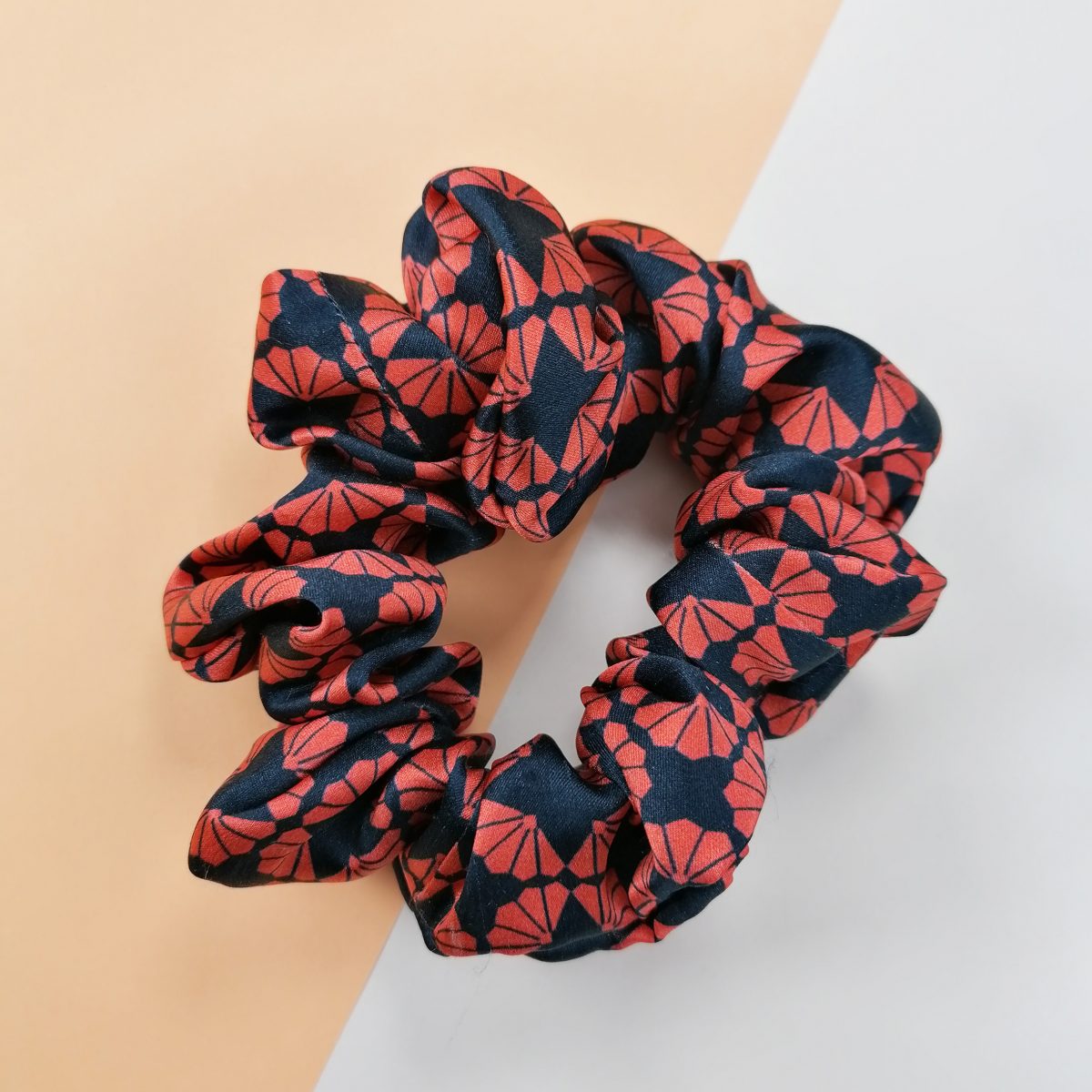 Art Deco Scunchies - Silk Scrunchies - Fanfan Red
