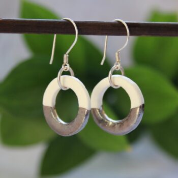 Hoop earrings - white & silver