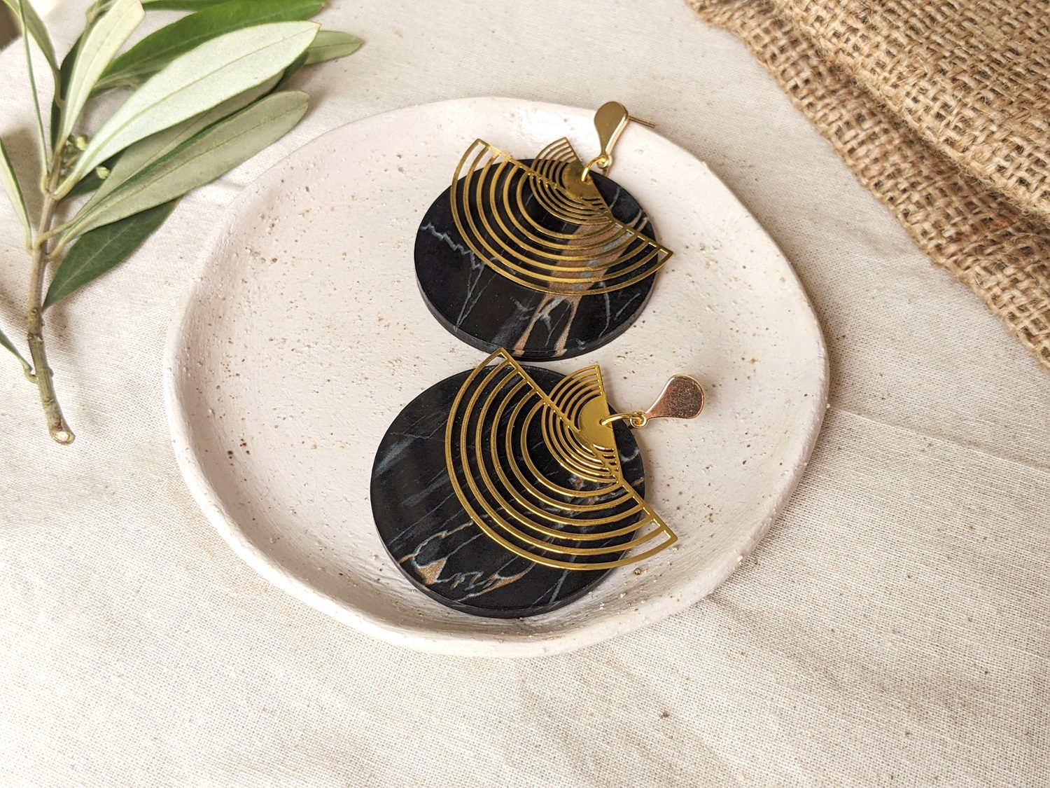 Eclipse Noir - Art Deco Acrylic and Brass earrings