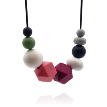 Roseslottet - handmade sensory necklace