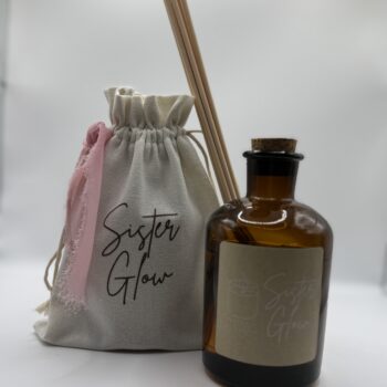 Rose and Precious Oud Candle