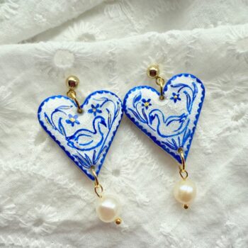 Shimmer White Heart Swan Pearl Drop Earrings